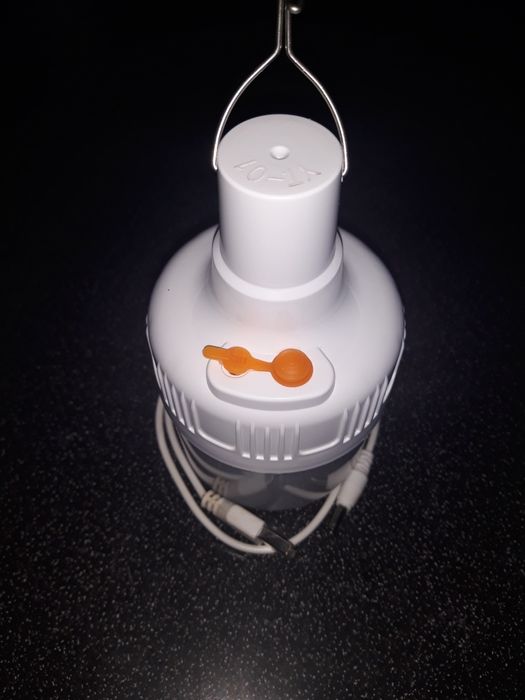 Лед лампа 100 ватт 4 режима на аккумуляторе