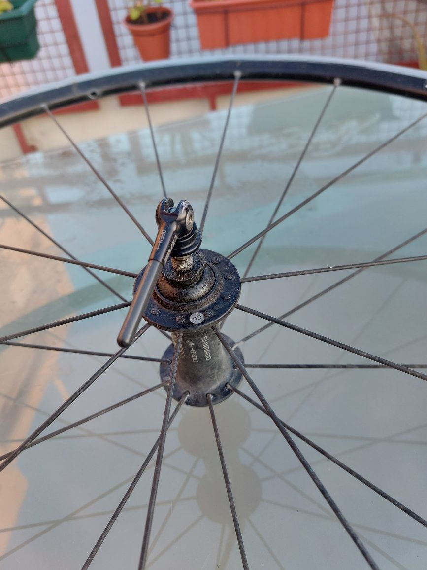 Rodas Shimano R500 com bloqueio- Estrada