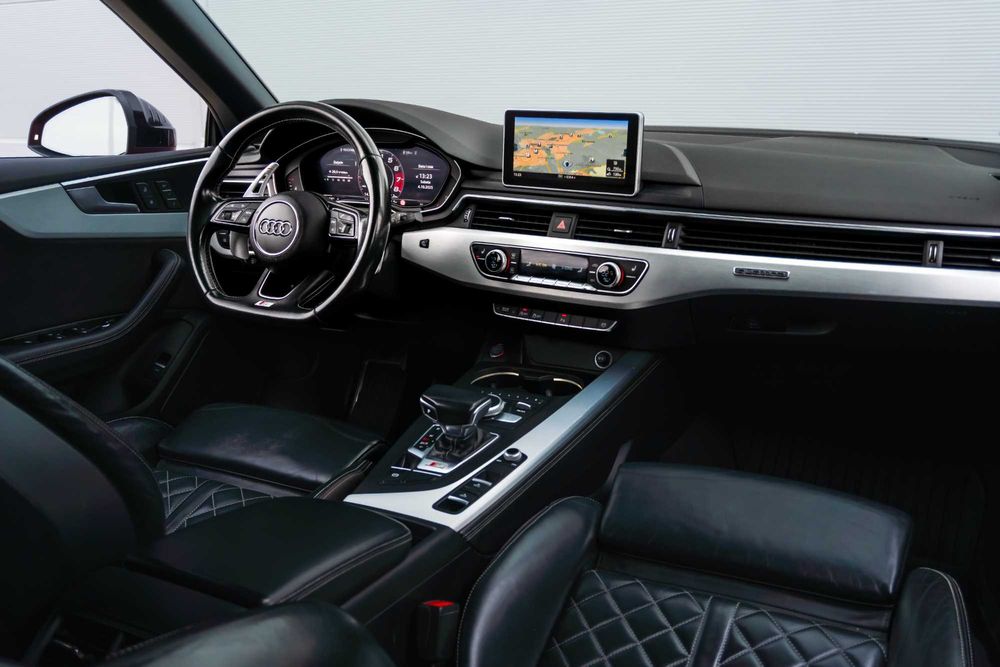 Wynajem AUDI S5 Wypożyczalnia aut sportowych RS3, RS5 Mustang, Camaro