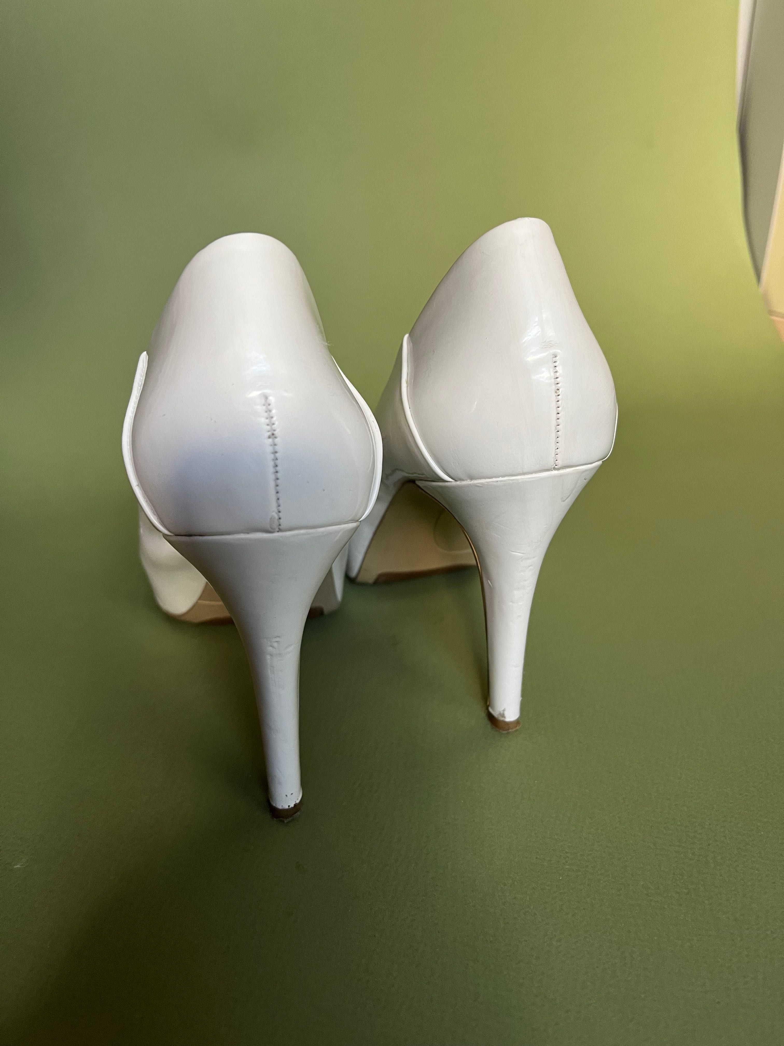Czółenka ślubne białe 39 Nine West