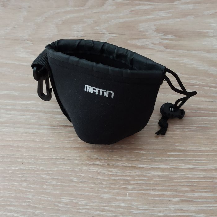 Etui na mały obiektyw