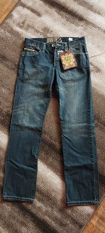 Nowe jeansy cropp