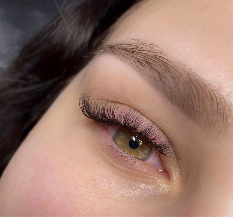 Stylizacja/ przedłużanie rzęs