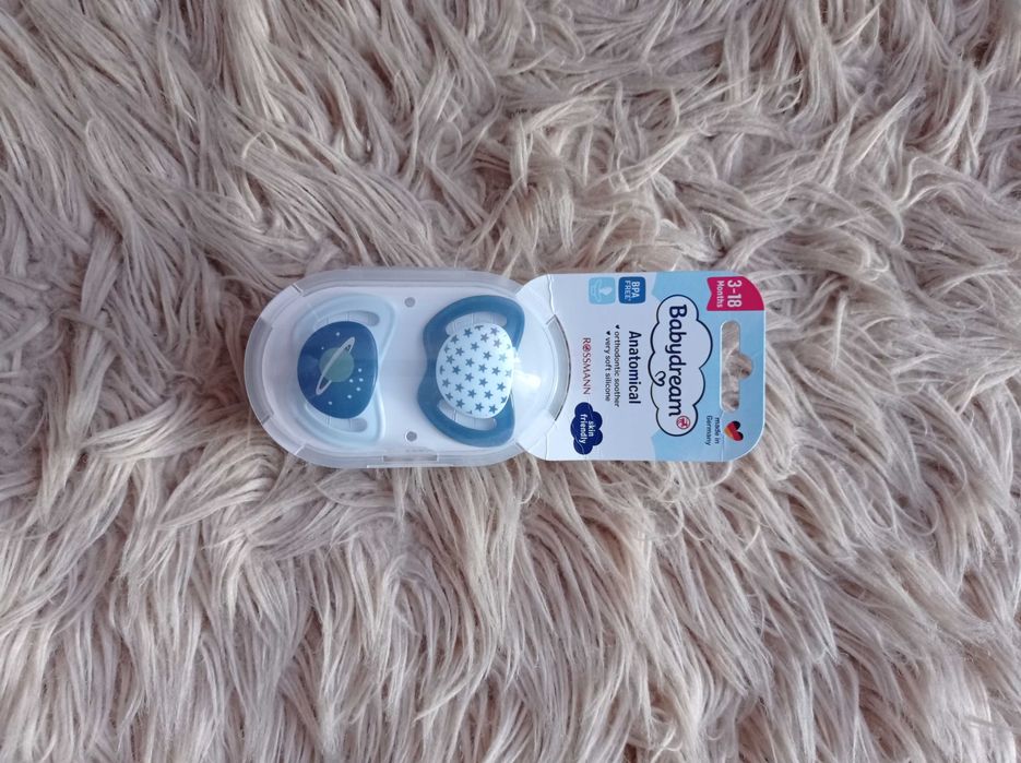 Smoczek uspokajający, silikonowy od 3 do 18 ms