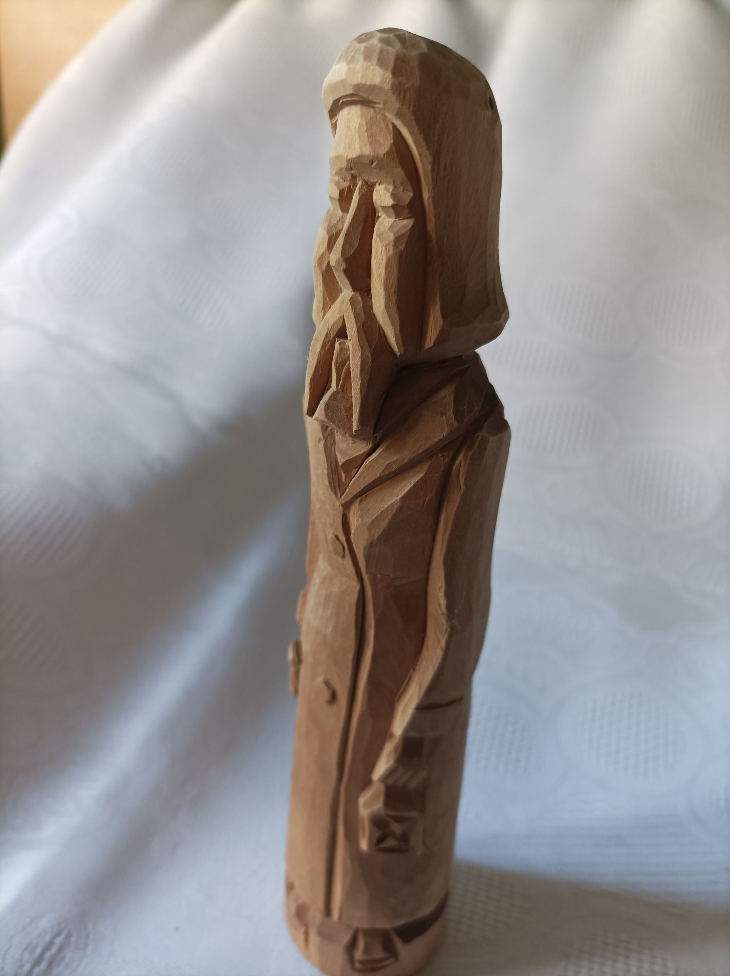 Figurka rzeźba drewniana rękodzieło