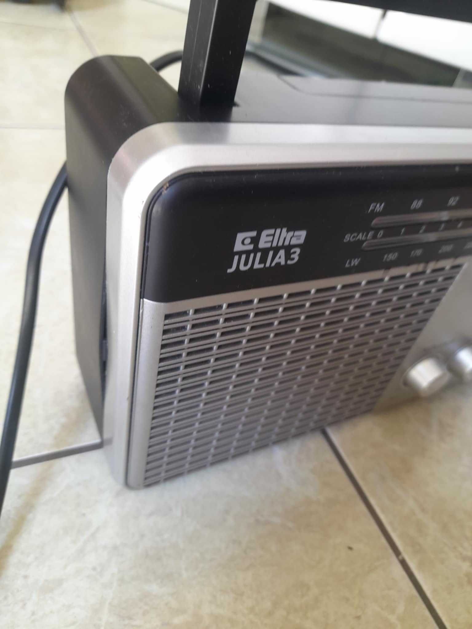 Radio przenośne analogowe Eltra Julia 3 PRL retro