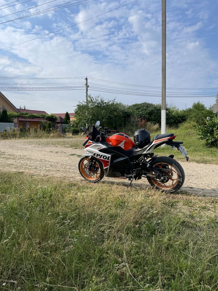 Продам Loncin ml250cbr