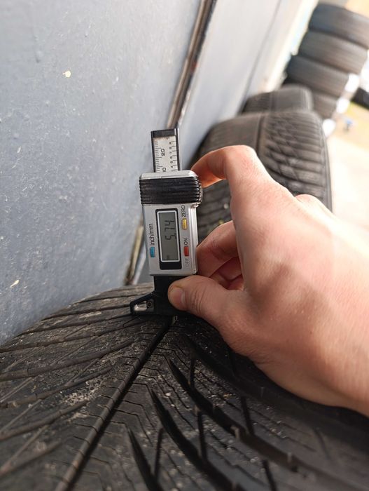 Koła zima 19" Audi A8 S8 Q3 5x112 235/50R19 2021 Michelin 4N0.601.025J