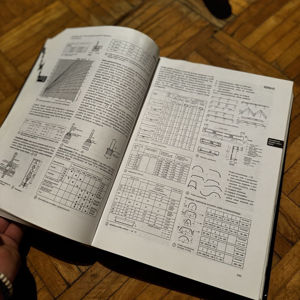Neufert podręcznik projektowania arkady 1995