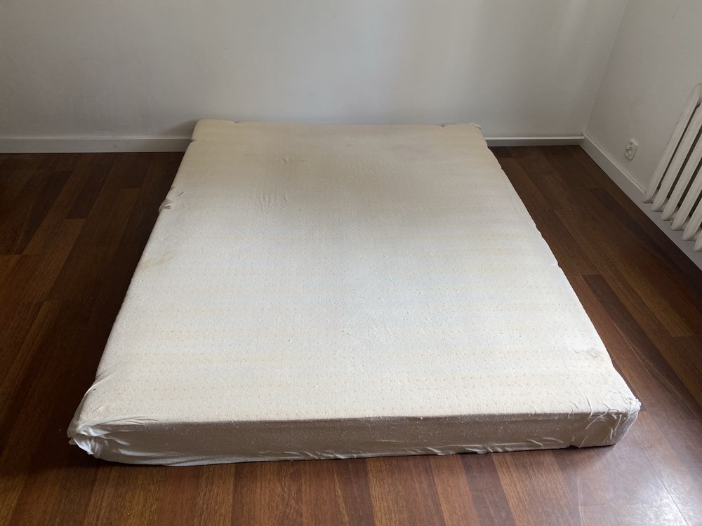 Materac 200 x 140. Gruby