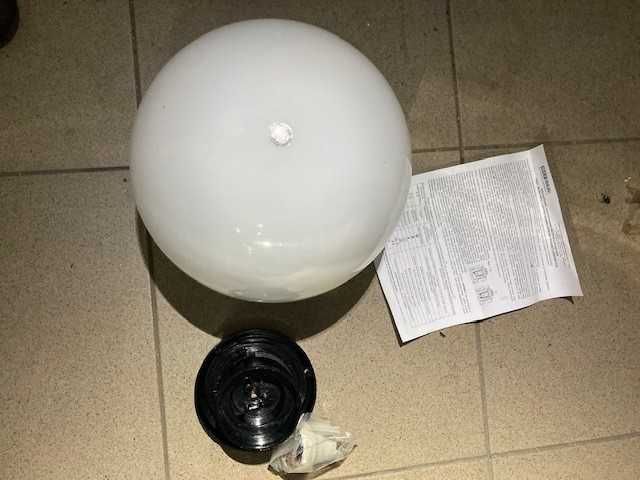 Lampa ogrodowa KULA 20cm - biała