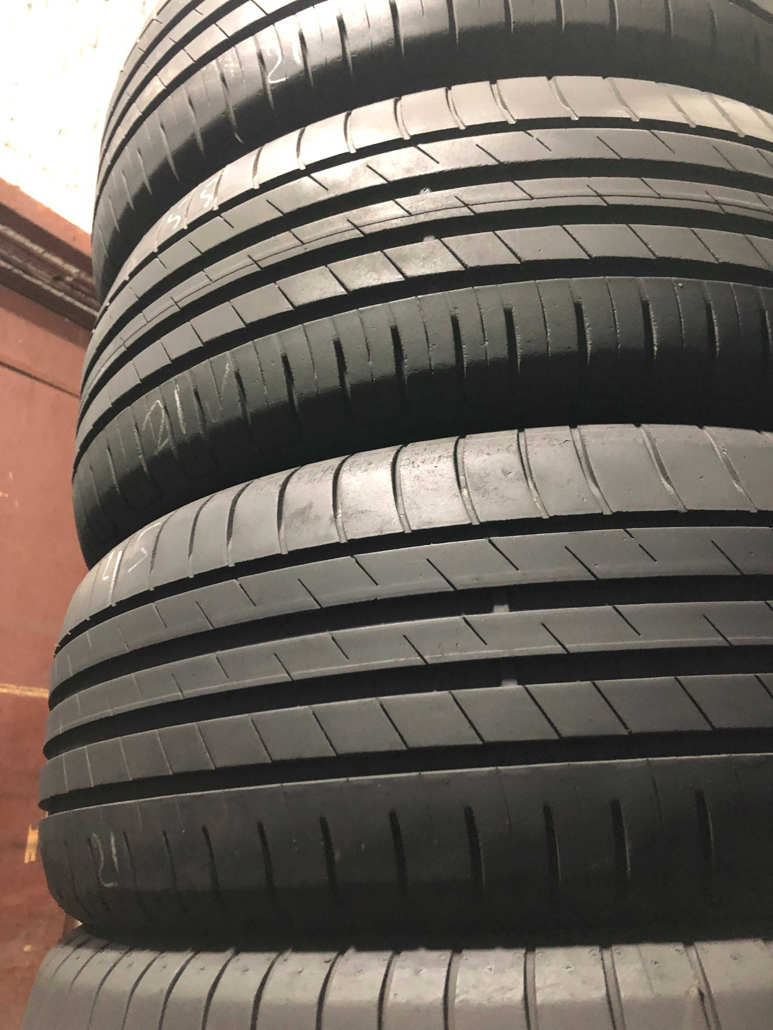 Шини 215/60 R16 Goodyear Eficient Grip Perf Комплект