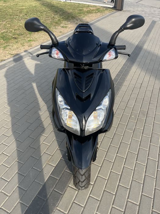 Скутер Fada YB150T-15D