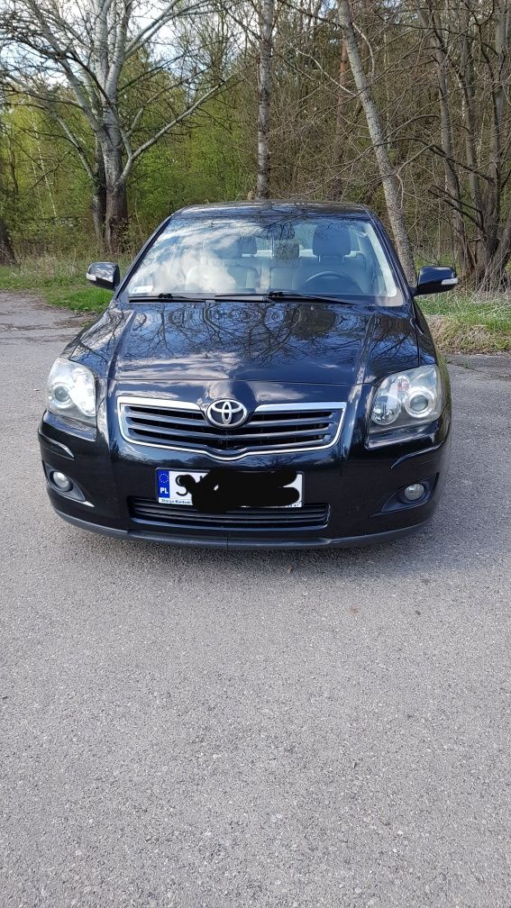 Toyota Avensis  1.8