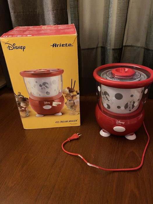 Máquina de fazer gelados