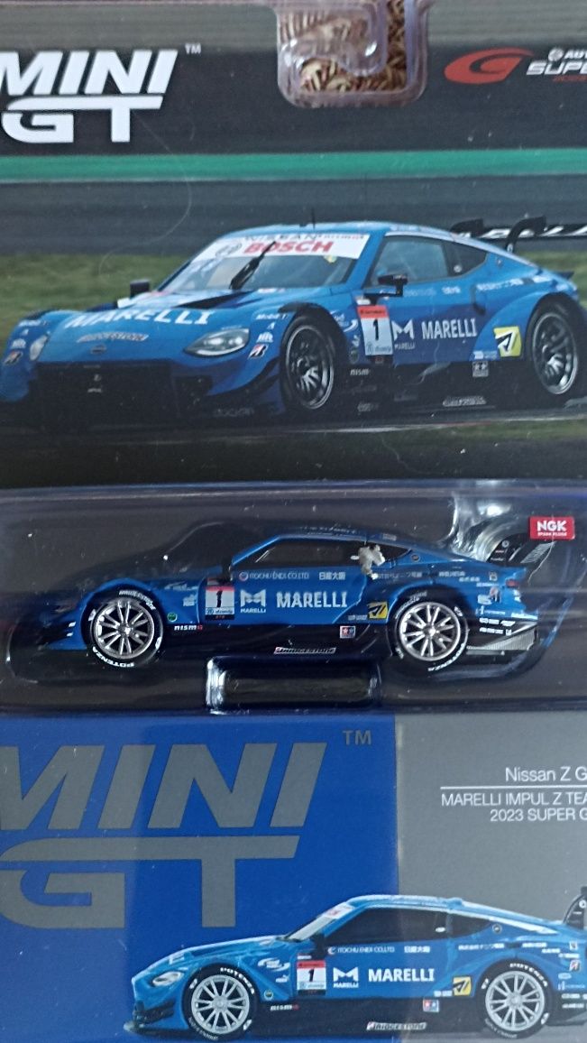 Колекційні моделі mini gt 1/64