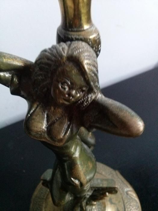 Candeeiro de mesa antigo