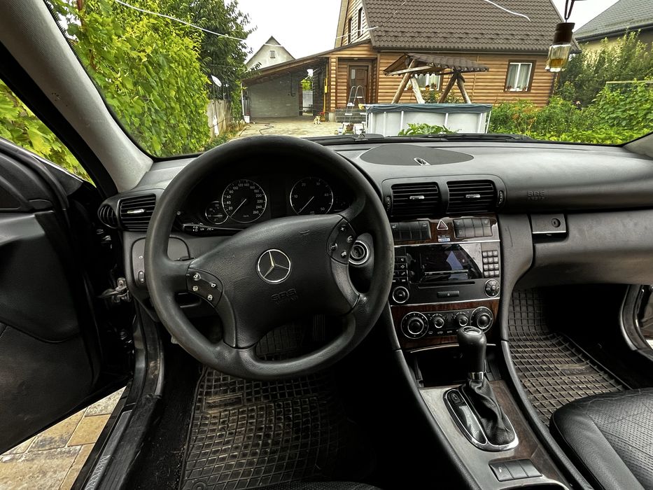 Продам своє авто