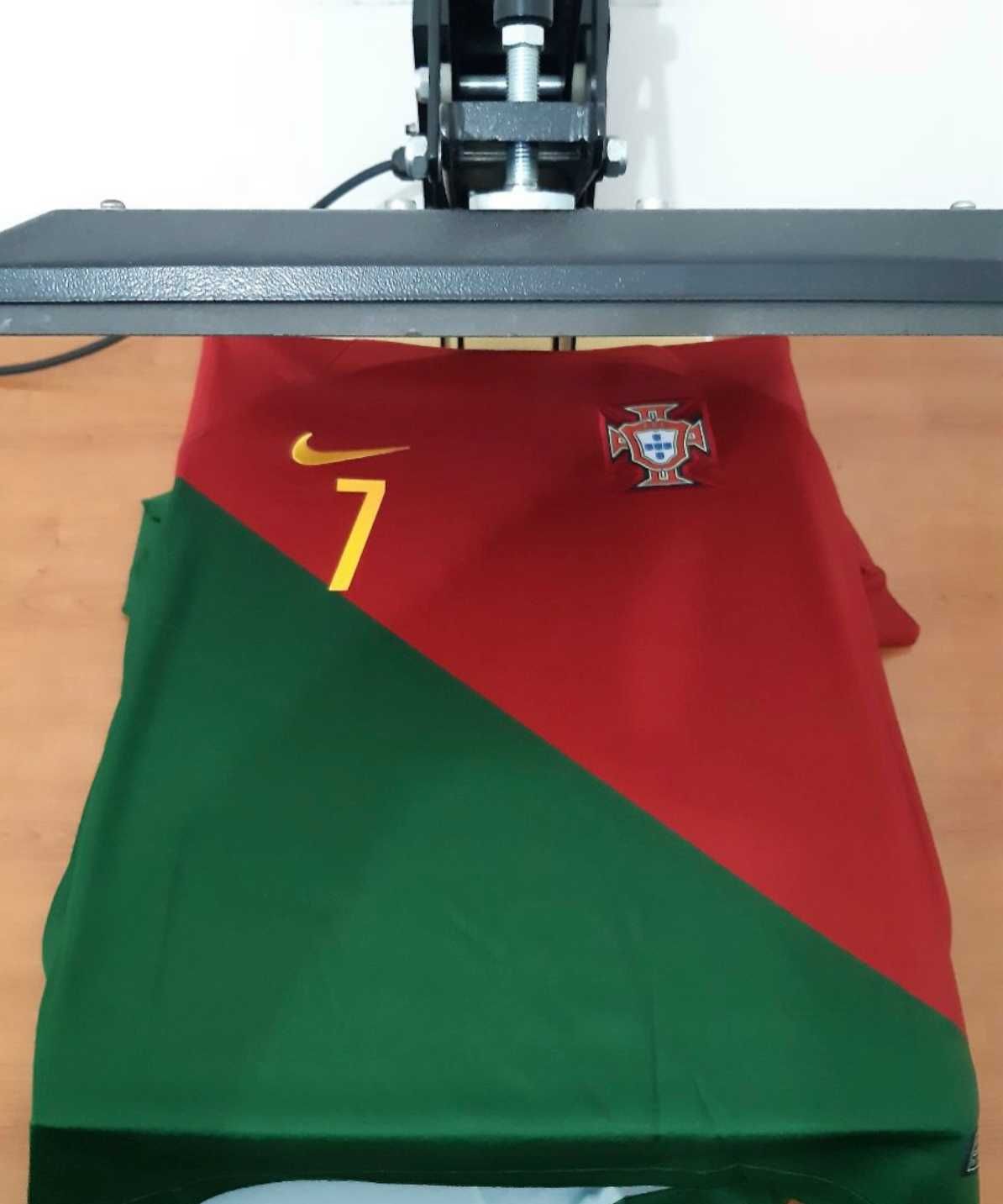 T-Shirt Branca de Portugal 2022