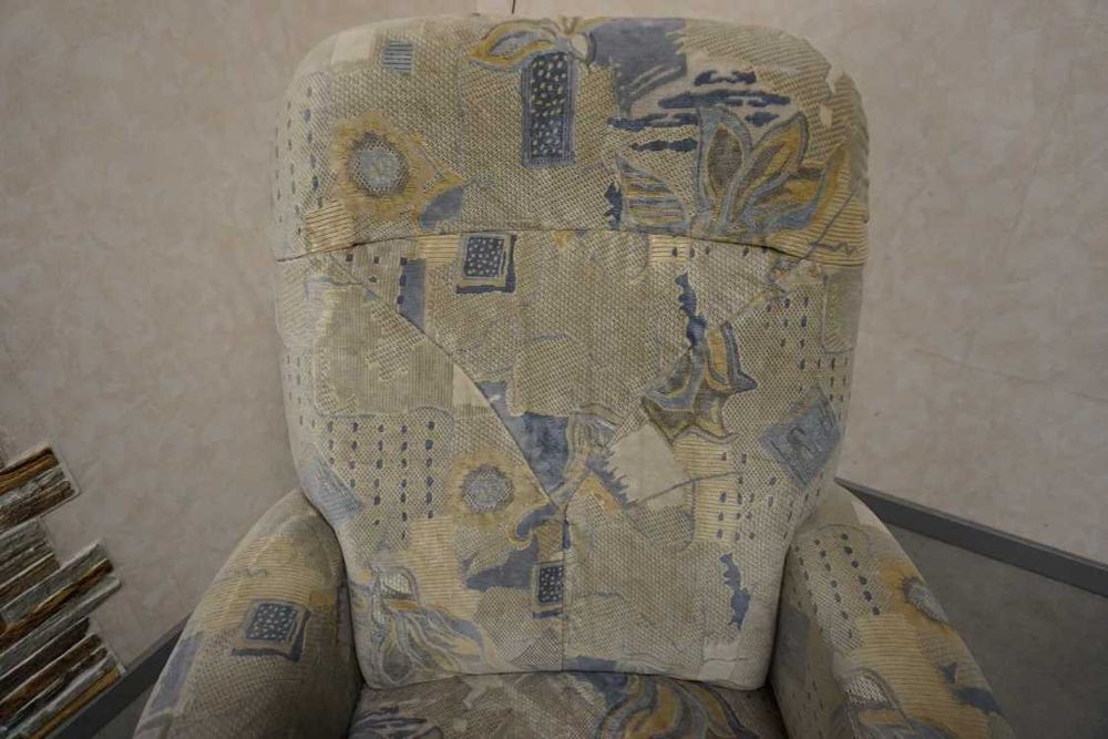 fotel elektryczny funkcja pomocy wstawania Pilot Bluetooth (w-1005)