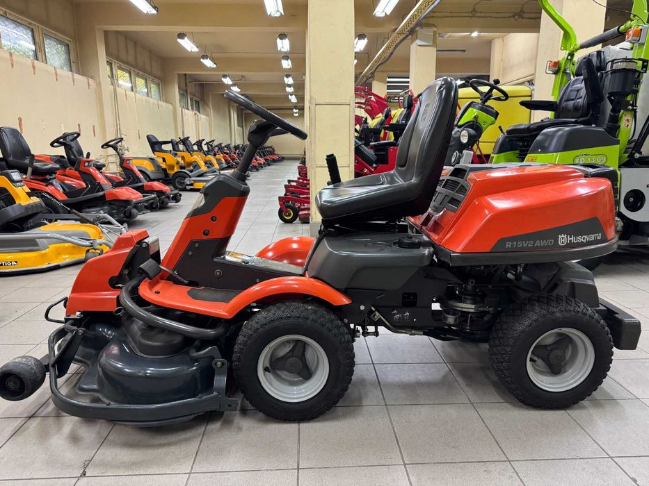 Traktorek Kosiarka Rider Husqvarna R 15V2 AWD 4X4 KAWASAKI 167 MTG