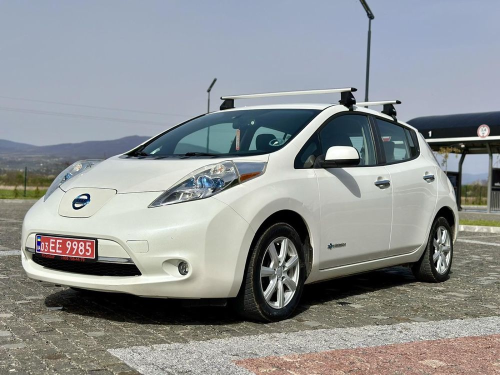 Nissan Leaf 2014 року