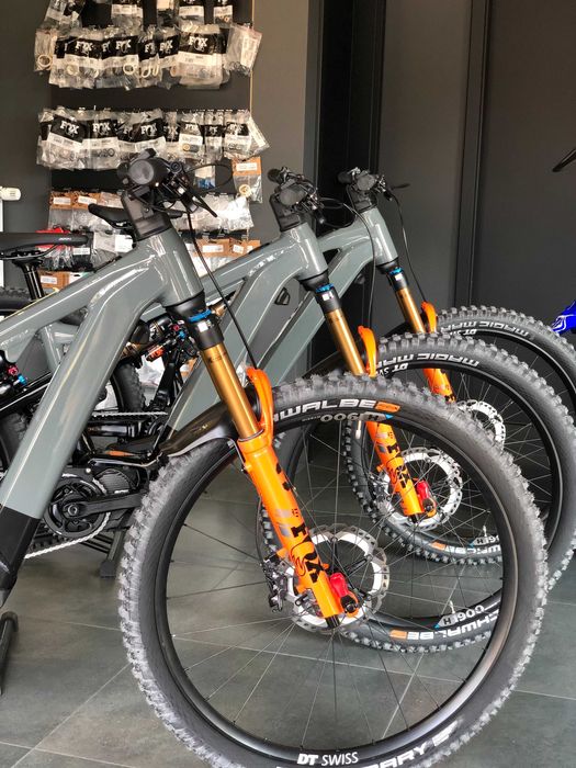 Rower elektryczny Focus Jam2 7.9 AUTOMATYCZNA przerzutka  L i S