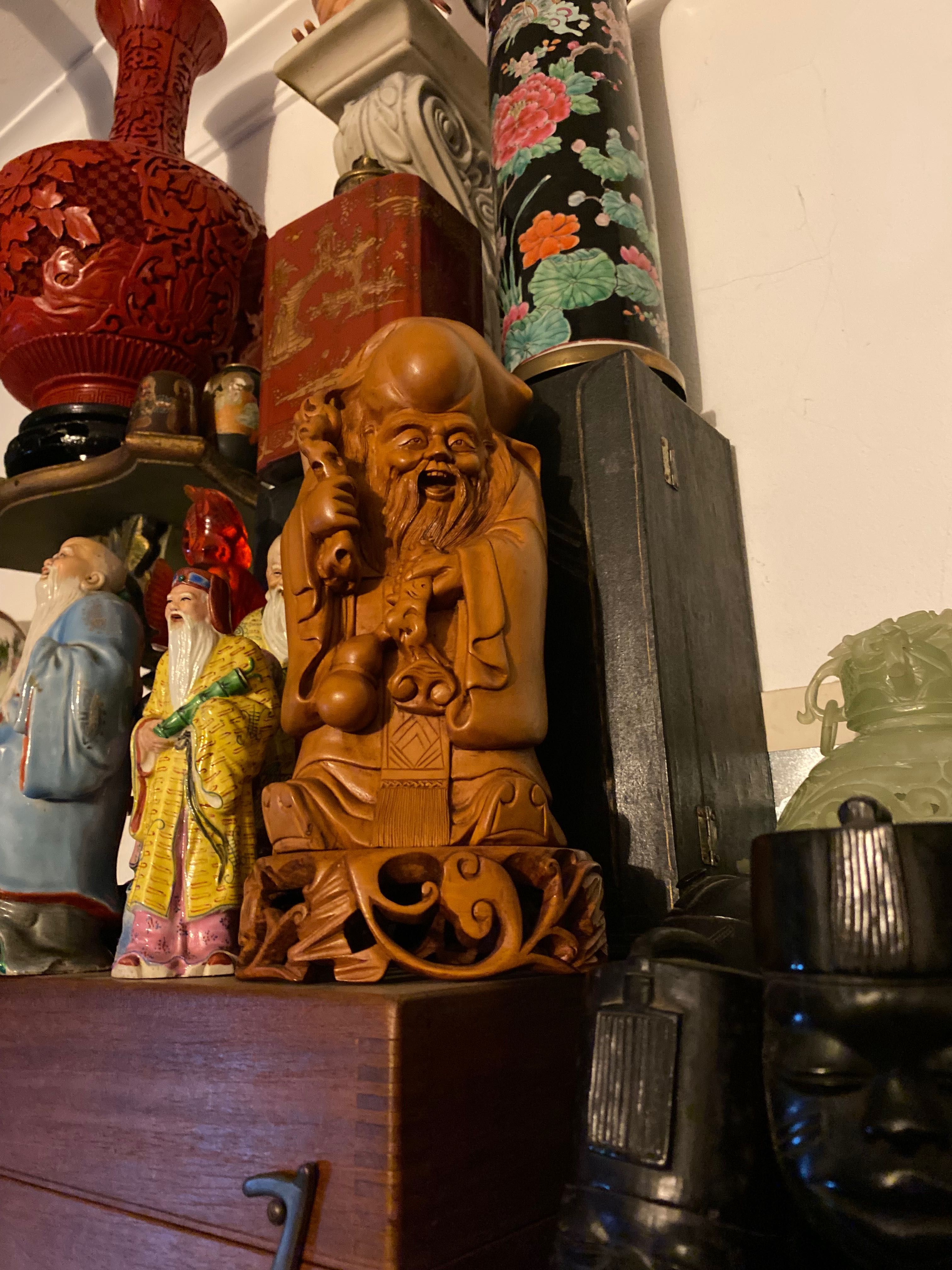 Escultura Buda Divindade Madeira exótica Buxo Antiga China  29 cm