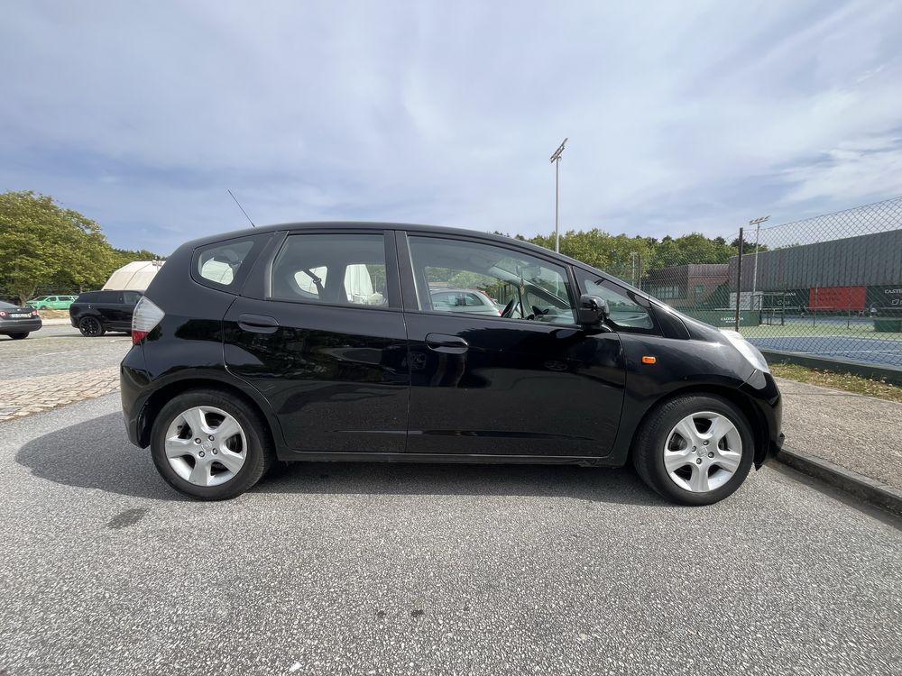 Honda JAZZ 1.2 2009 - todas revisões na marca!