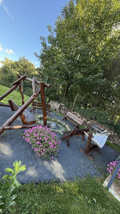 Domek z jacuzzi nad jeziorem (ognisko,duża wanna)