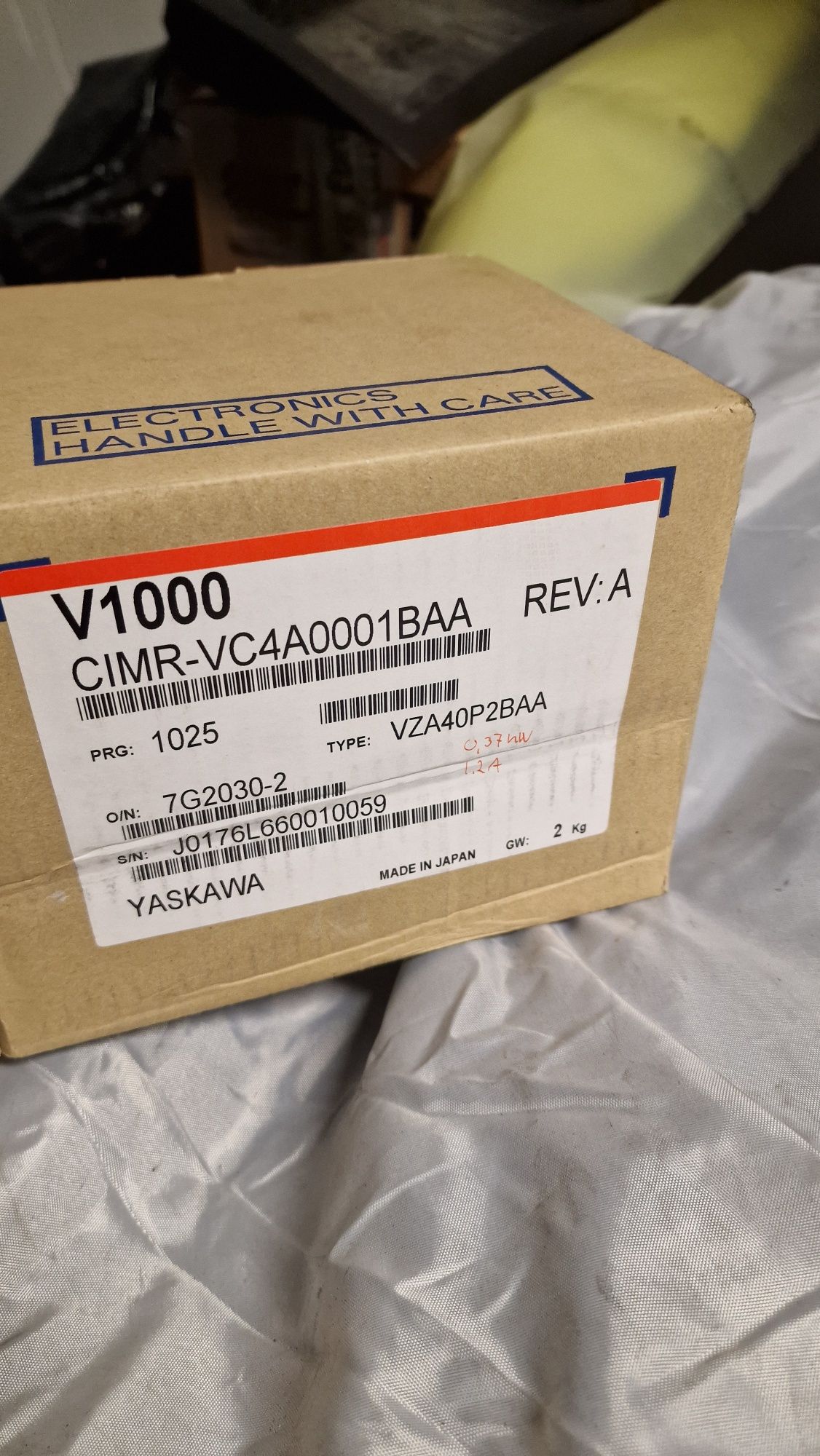 Falownik Yaskawa v1000 cimr-vc4a0001baa