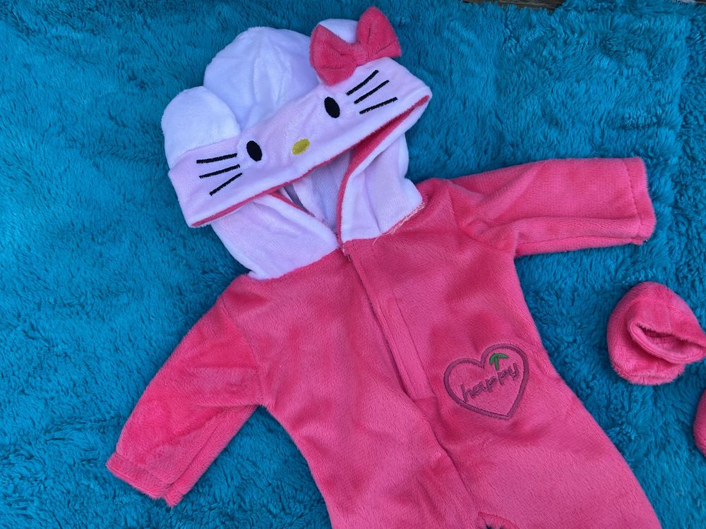 Strój Hello Kitty z kapciuszkami - ubranko piżamka dla lalki Baby Born