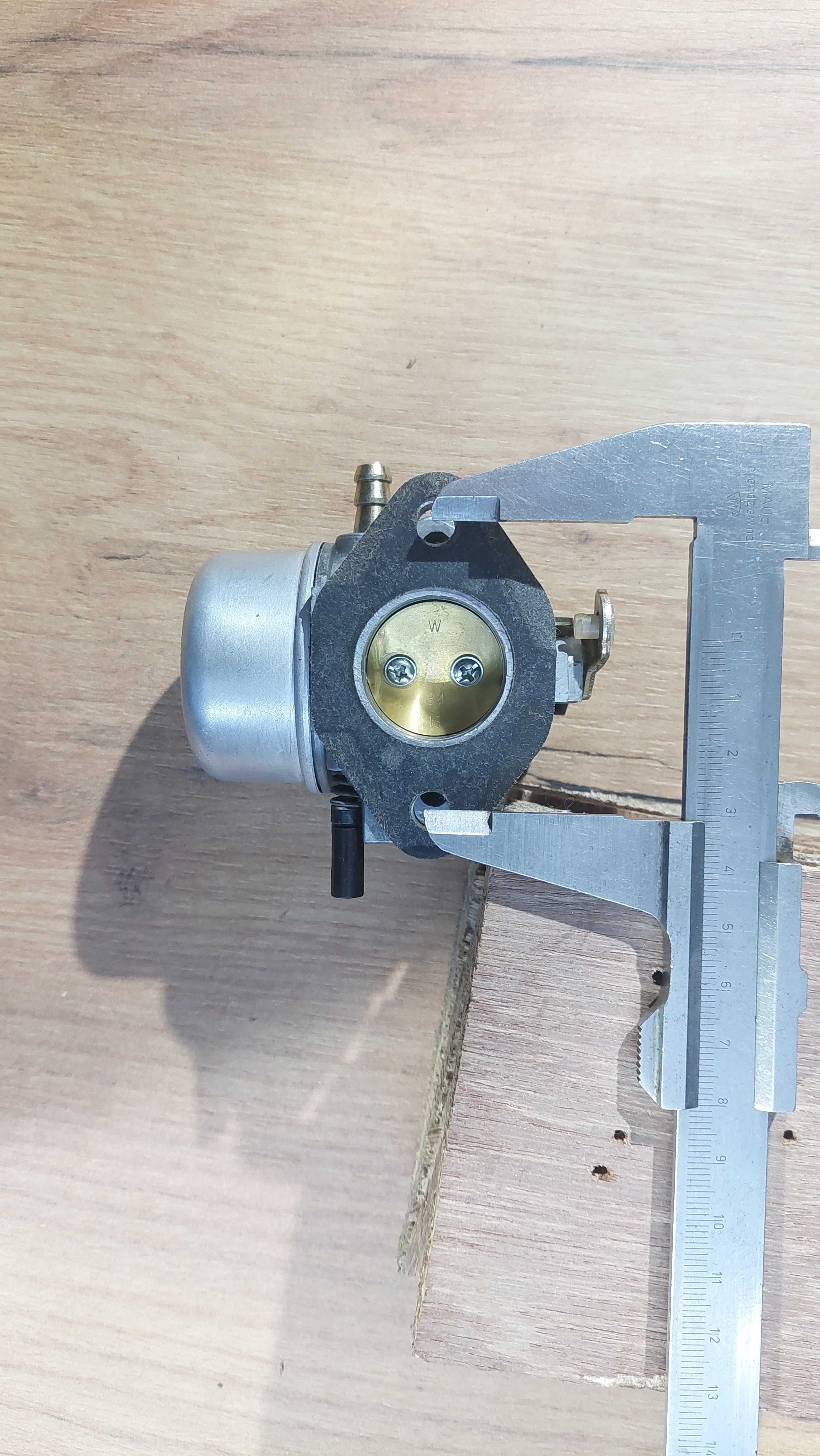Gaźnik traktorek kosiarka Briggs Stratton 10-16KM oryginalny Walbro