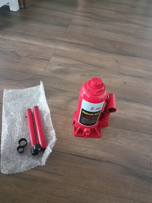 Podnośnik słupkowy 8 ton