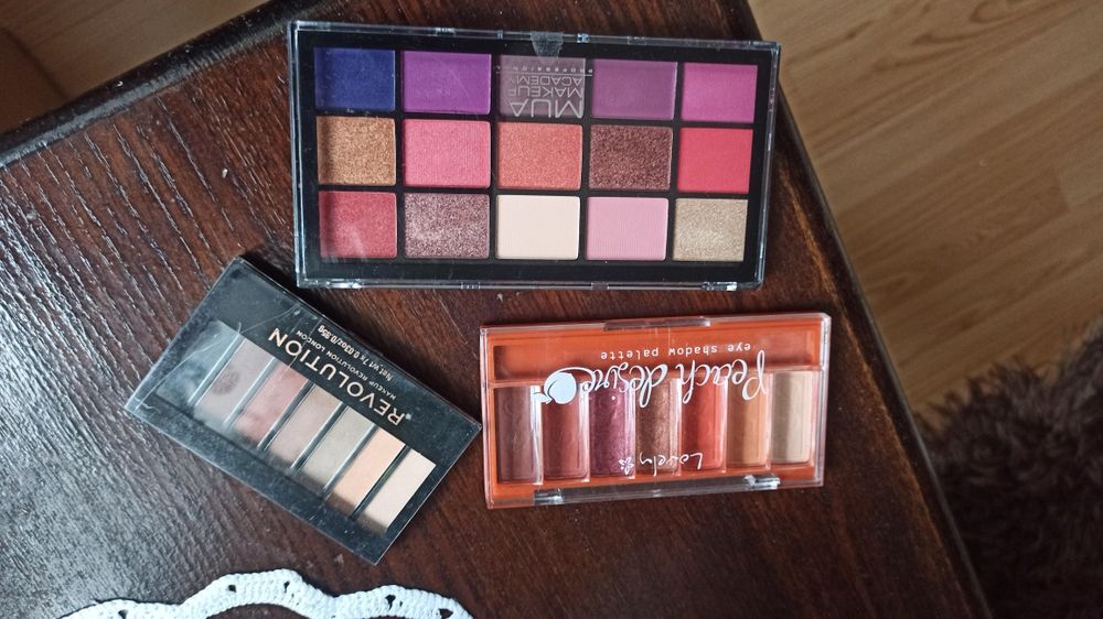 Zestaw paletek cieni