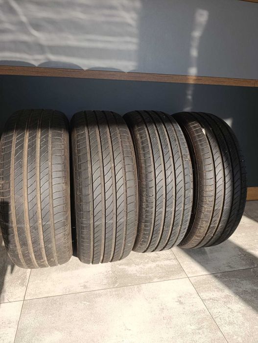 Komplet opon MICHELIN  195/55/R16 DOT4323