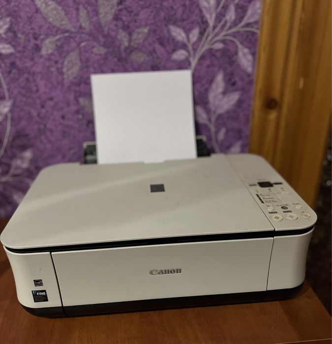 Продам кольоровий принтер