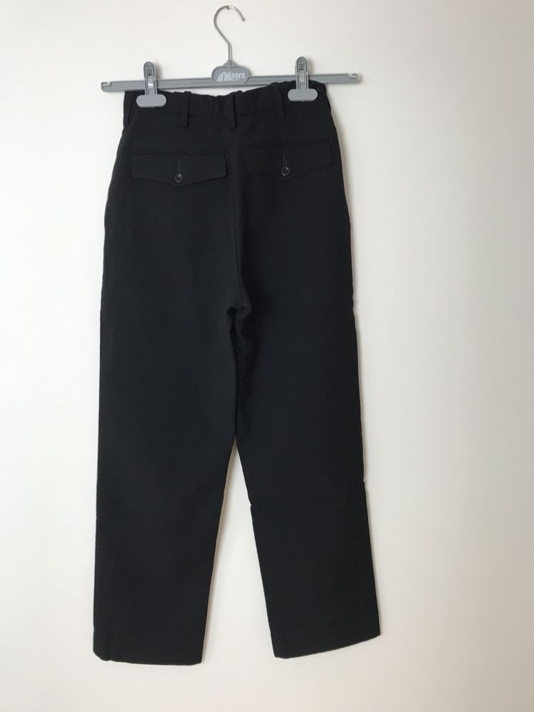 Czarne eleganckie wełniane spodnie Turner Virr, perełka vintage