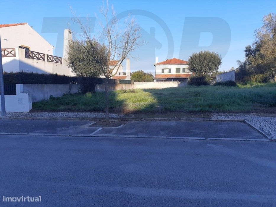 Terreno para construção de Moradia - Santo Estevão - 65.000€