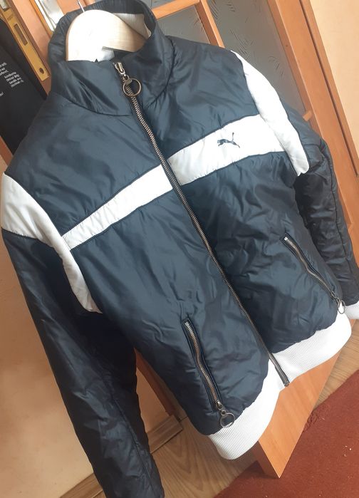 Куртка puma s-m.