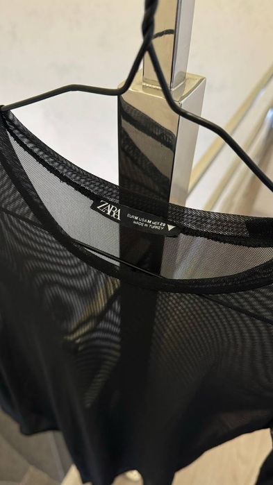 Боді в сіточку від Zara