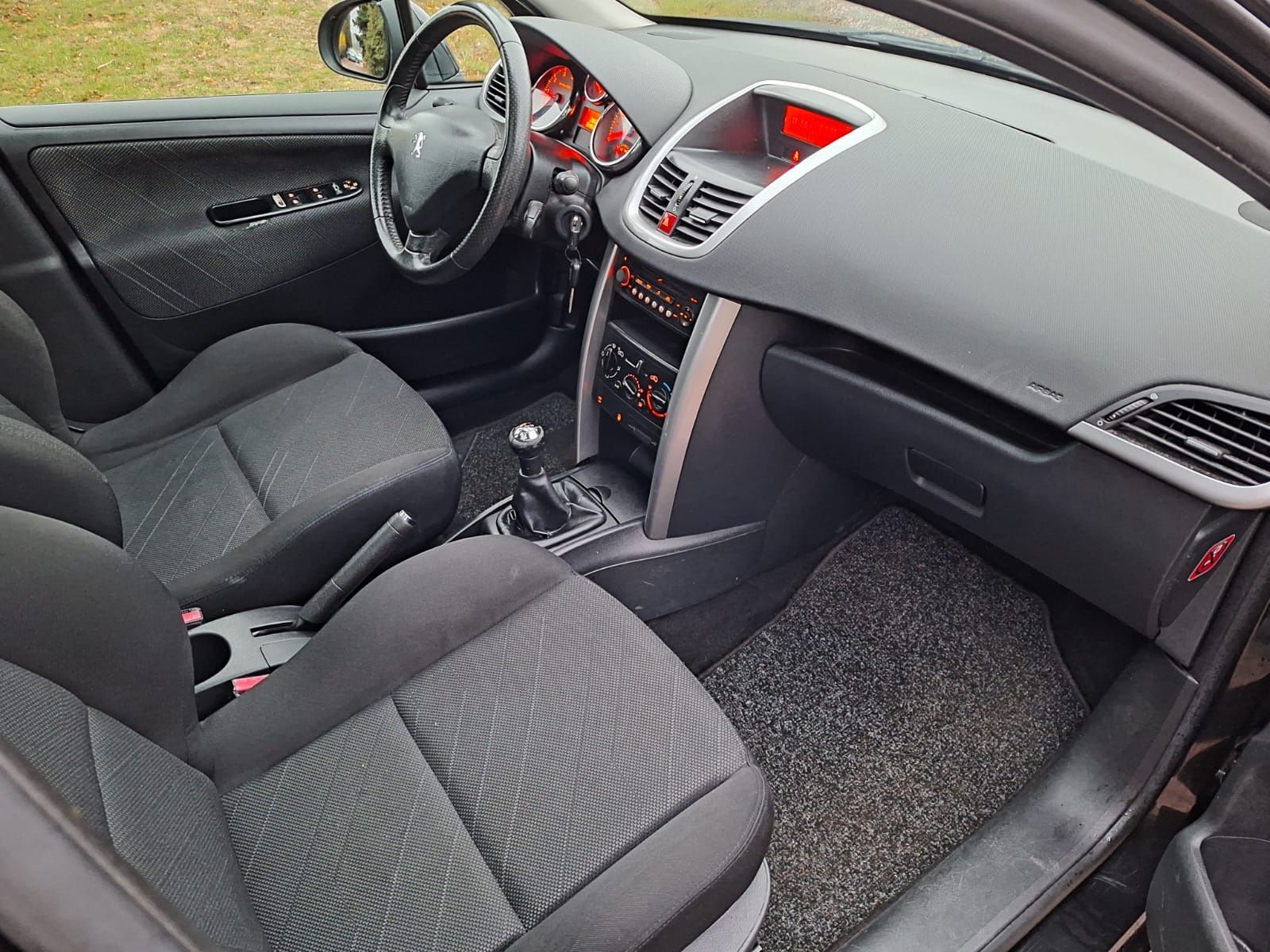 Peugot*207*Czarny*150tyskm*Niemcy