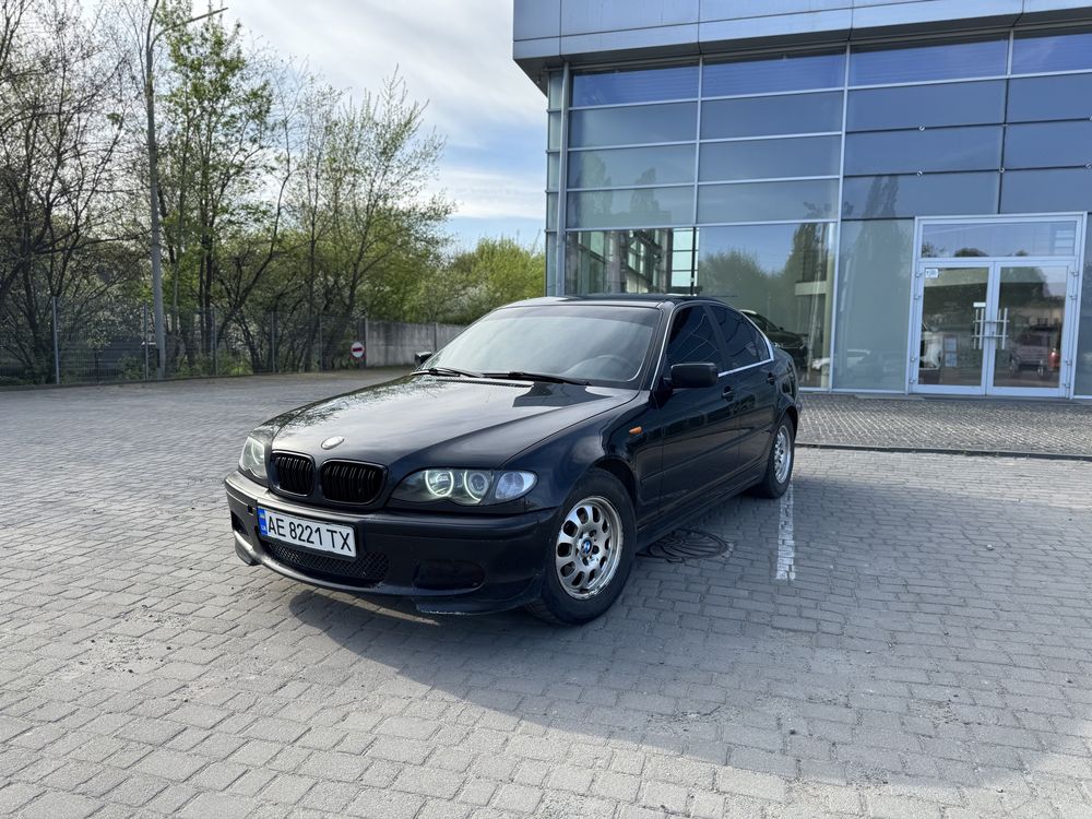 Продам BMW 3 серии в е46 кузове