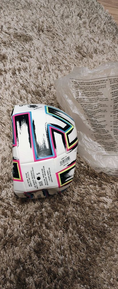Piłka Adidas Uniforia Euro 2020 replica. Nowa. Rozmiar 5