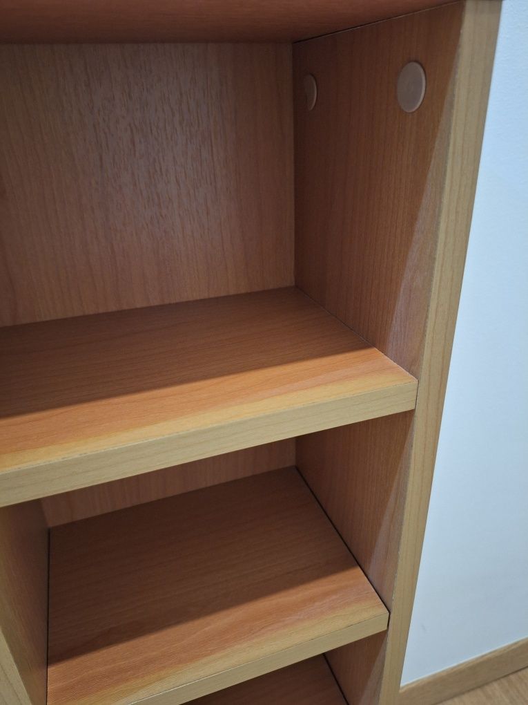Estante para DVD's / CD's / Livros