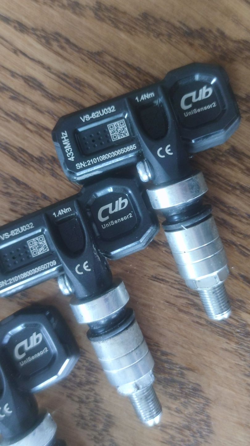 Kpl. Czujnik ciśnienia TPMS CUB Uni Sensor 2.0 433Mhz ( 4 szt. )