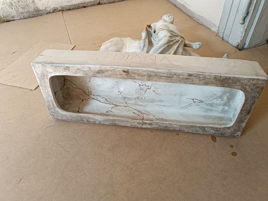 Рідкісна статуетка антикварна  Amphora «DIANA, підпис M MORTL FEC