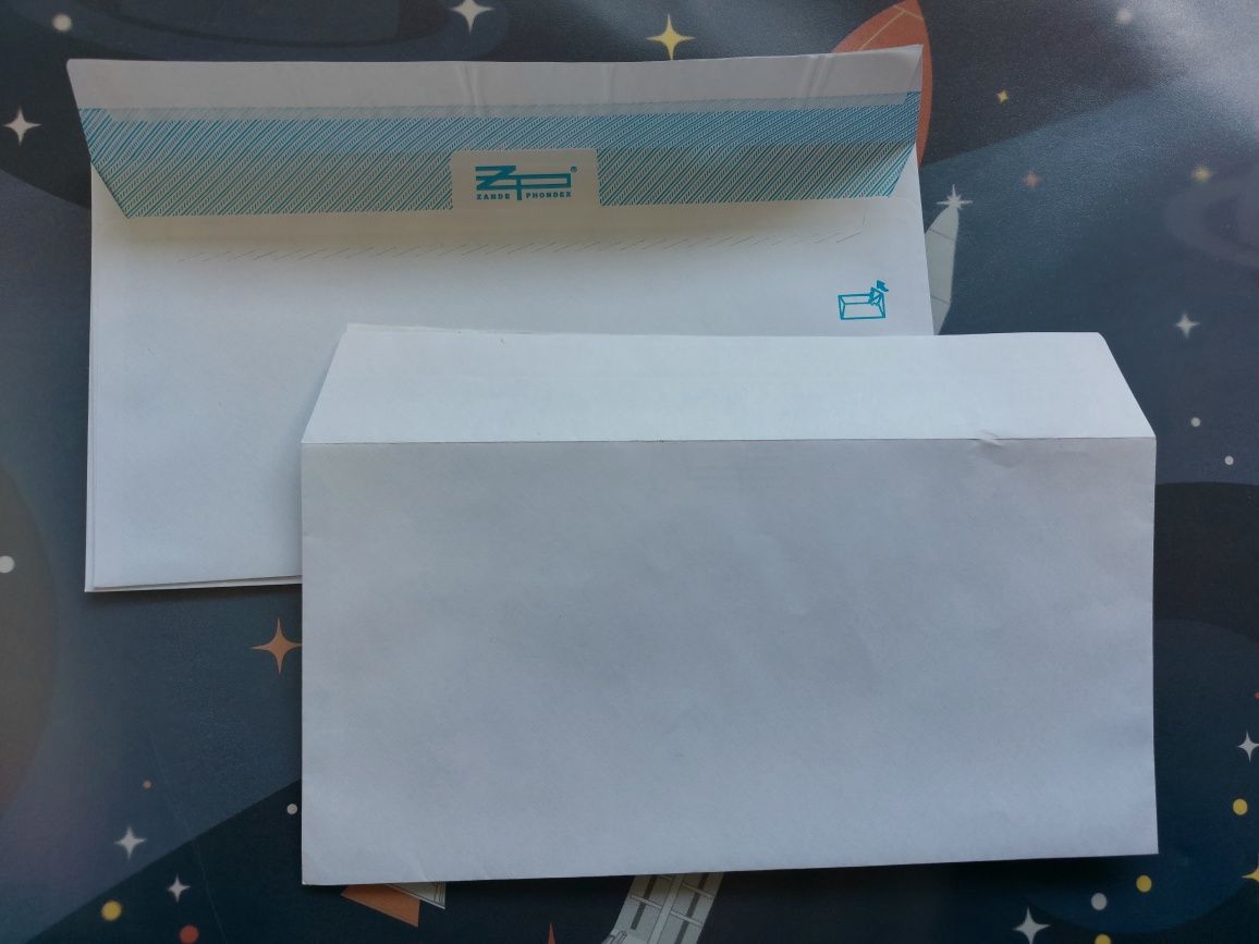 12 envelopes brancos