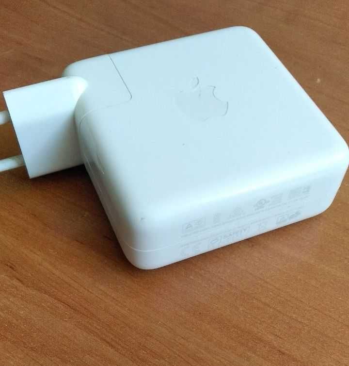 Блок питания для ноутбука Apple 20,3 V, 3A, 61W Type-C A1947