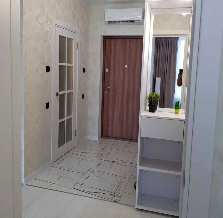 1к картира, РЕМОНТ, ЖК Варшавський, Виговського 44, ОКРЕМА СПАЛЬНЯ